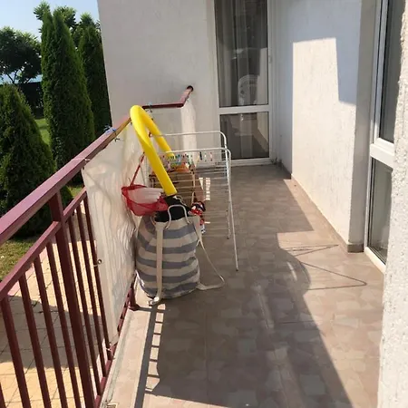 Bela-alex Apartment *