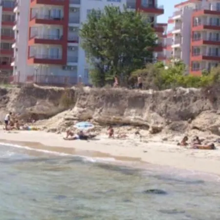 Bela-alex Apartment *