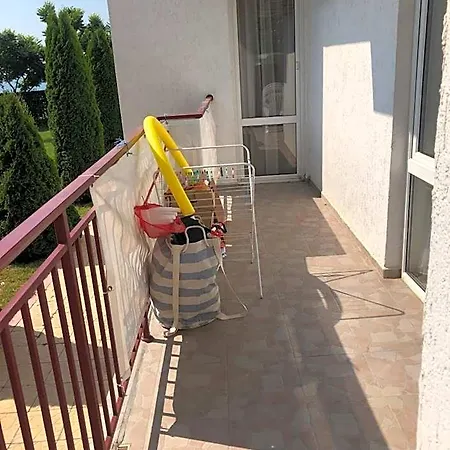 Bela-alex Apartament Ravda